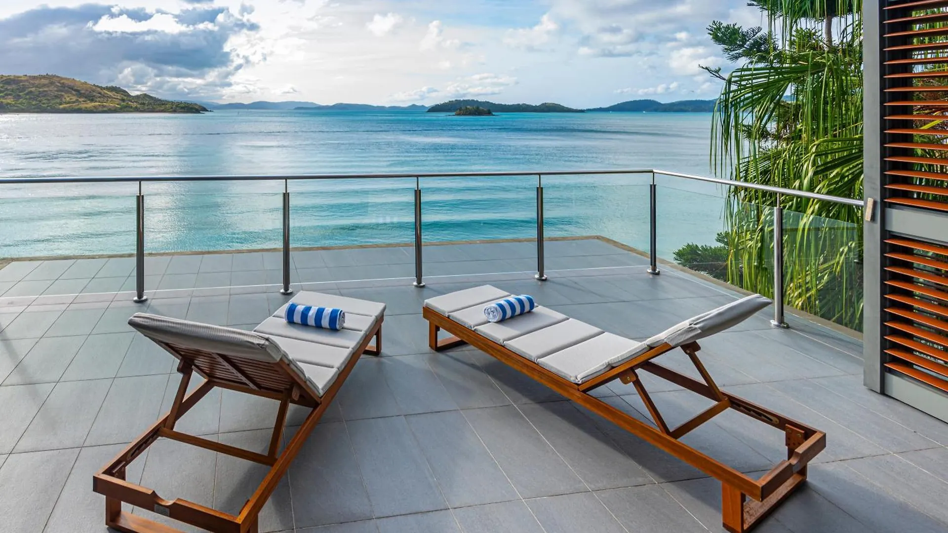 Yacht Club Villa Hamilton Island Australia
