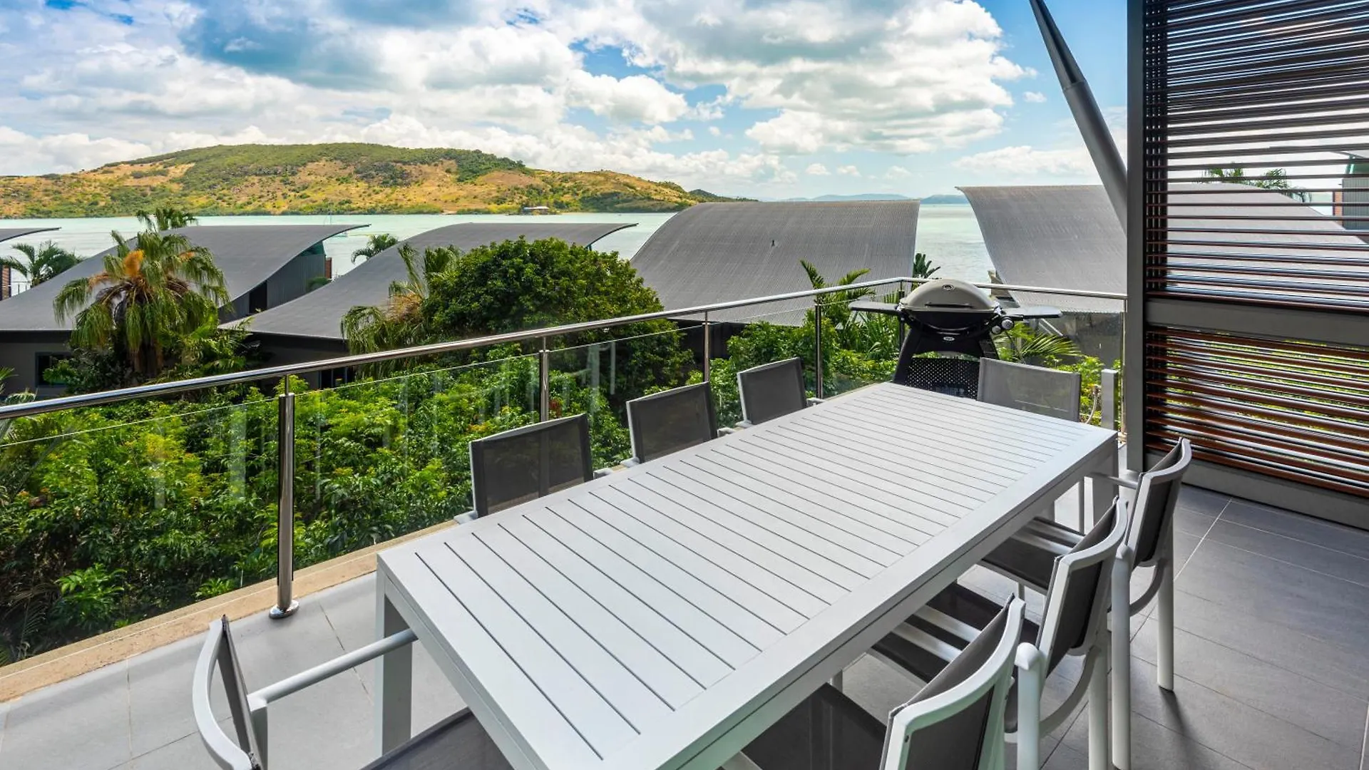 Yacht Club Villas On Hamilton Island By Hiha
