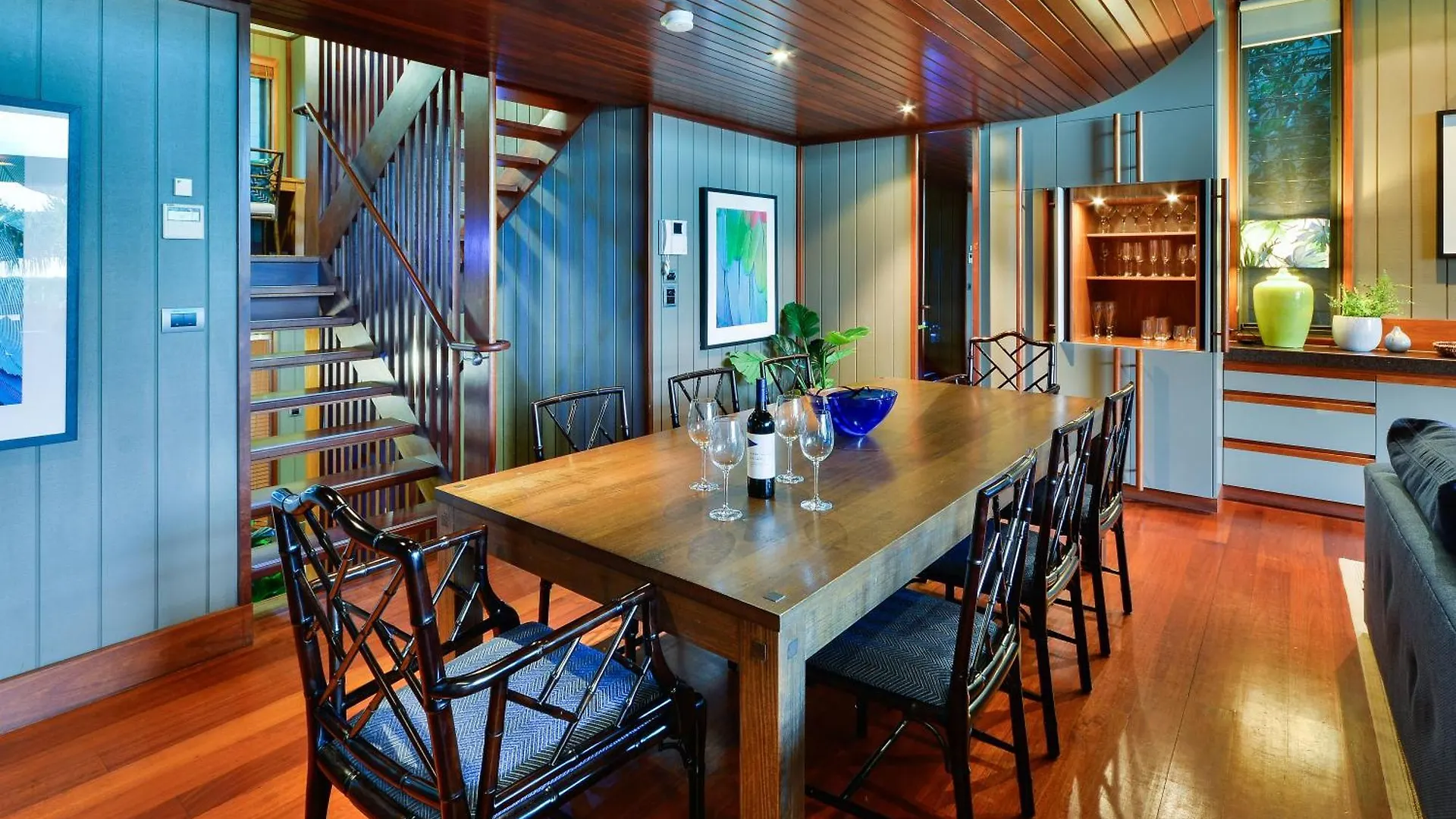 Yacht Club Villa Hamilton Island 0*,