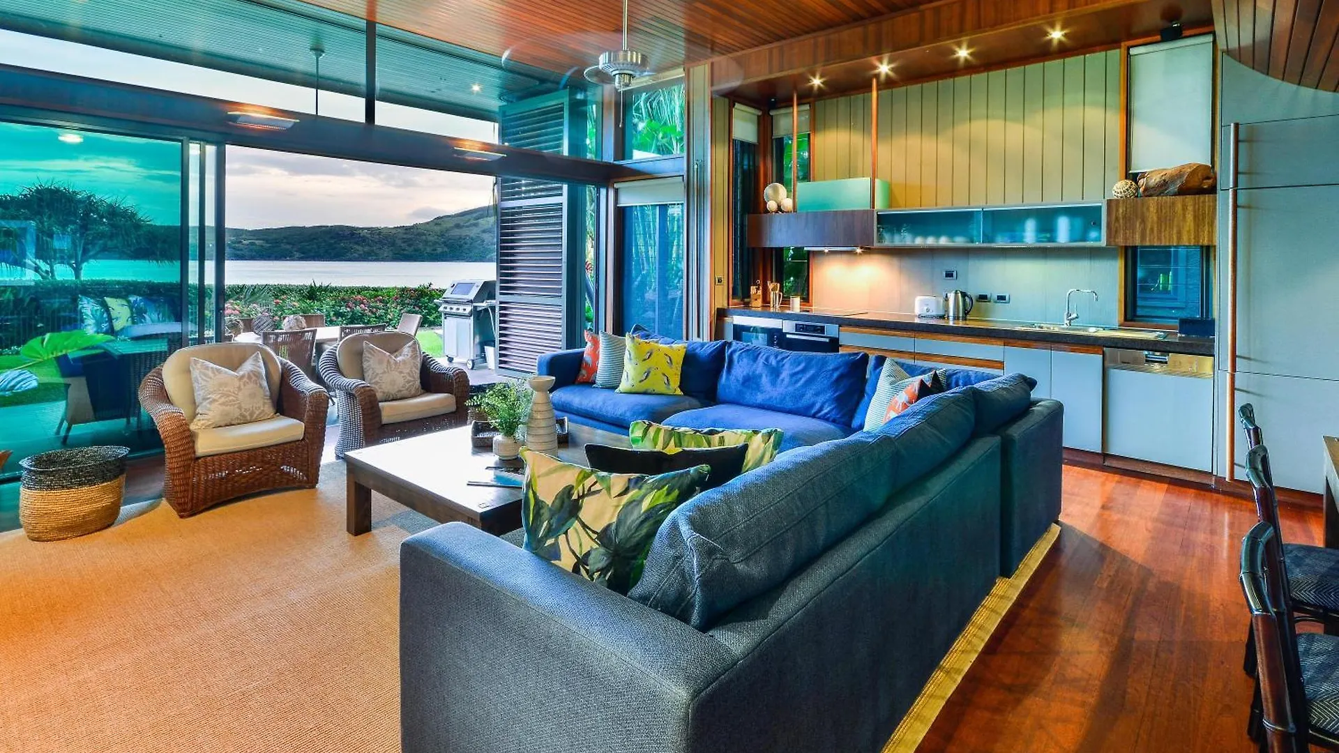 Yacht Club Villas On Hamilton Island By Hiha