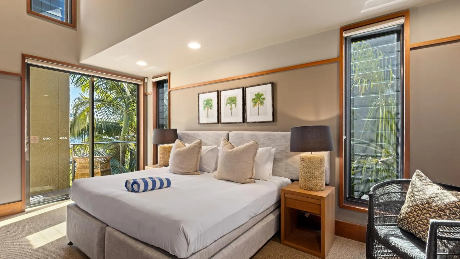 Yacht Club Villa Hamilton Island Australia