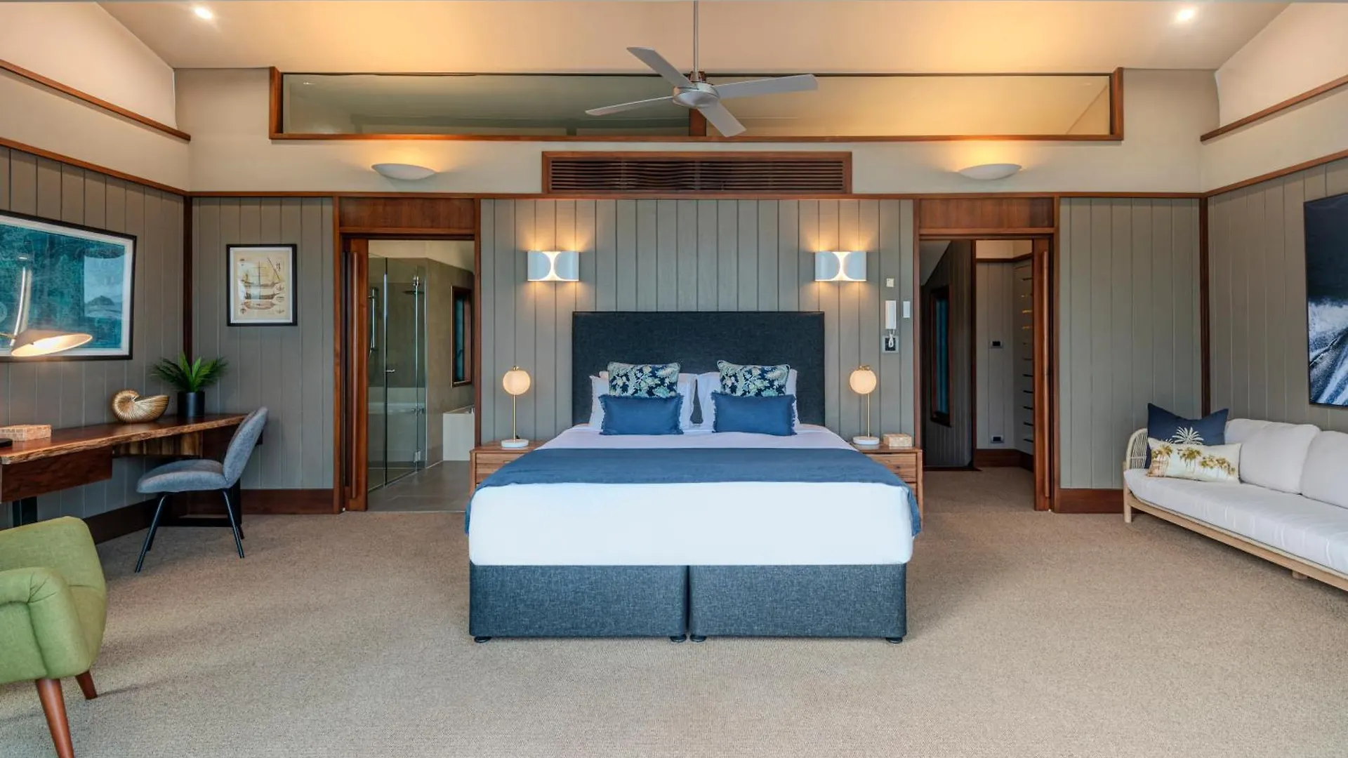Yacht Club Villa Hamilton Island Australia