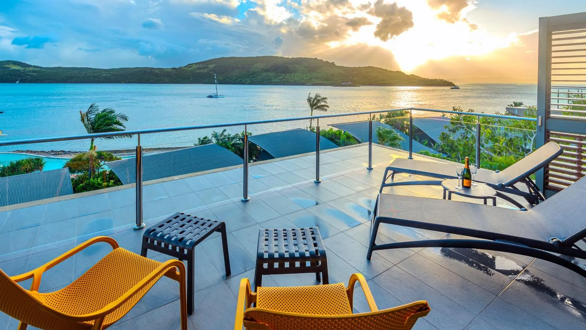 Yacht Club Villa Hamilton Island Australia