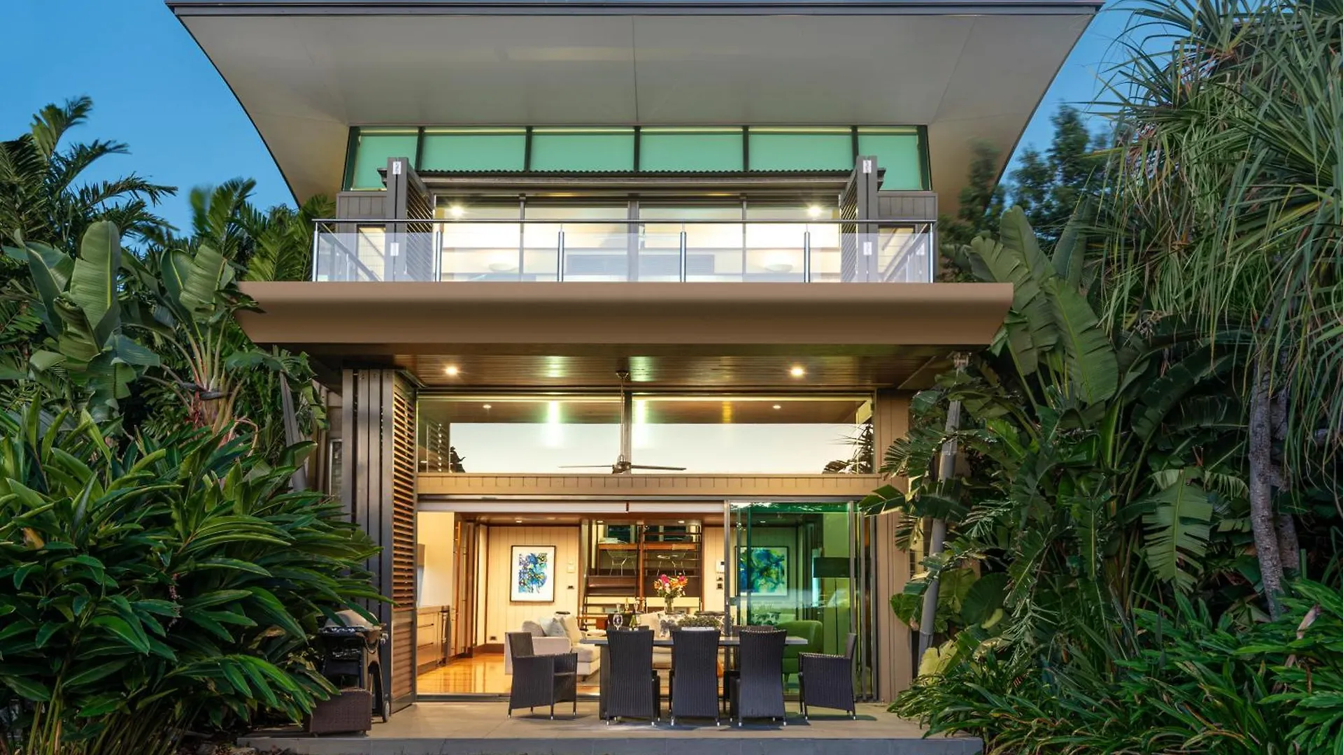 Yacht Club Villa Hamilton Island 0*,